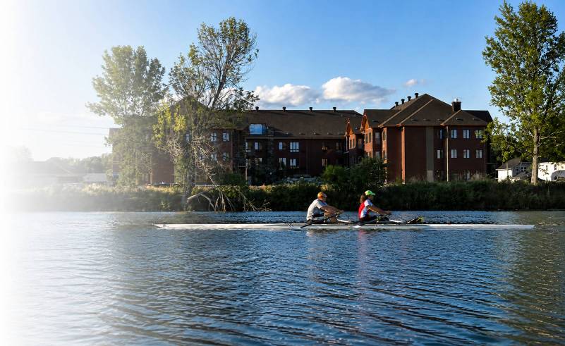 Rowing on the Cornwall Canal